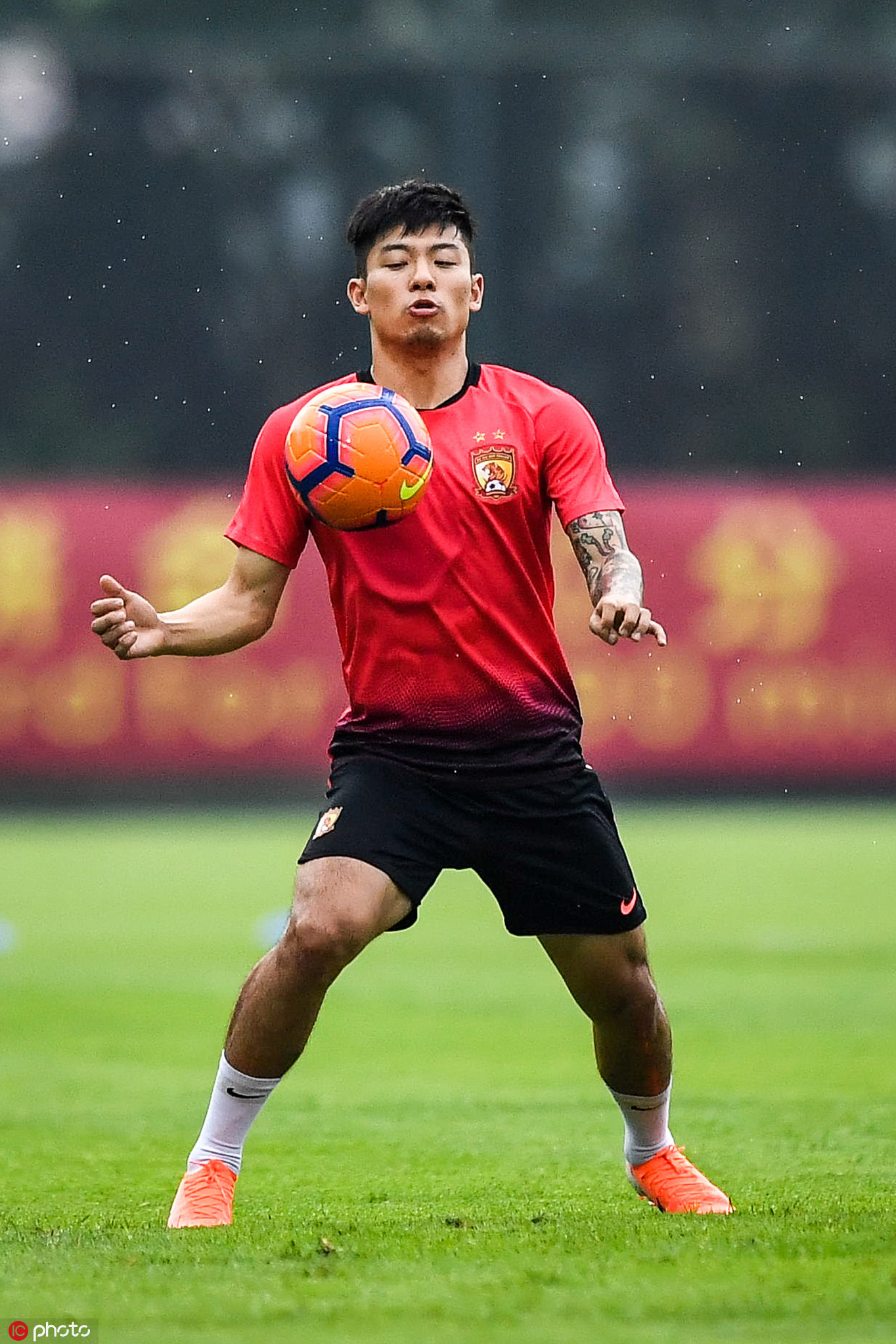 关于广州恒大擒获胜利，积极备战接下来比赛的信息