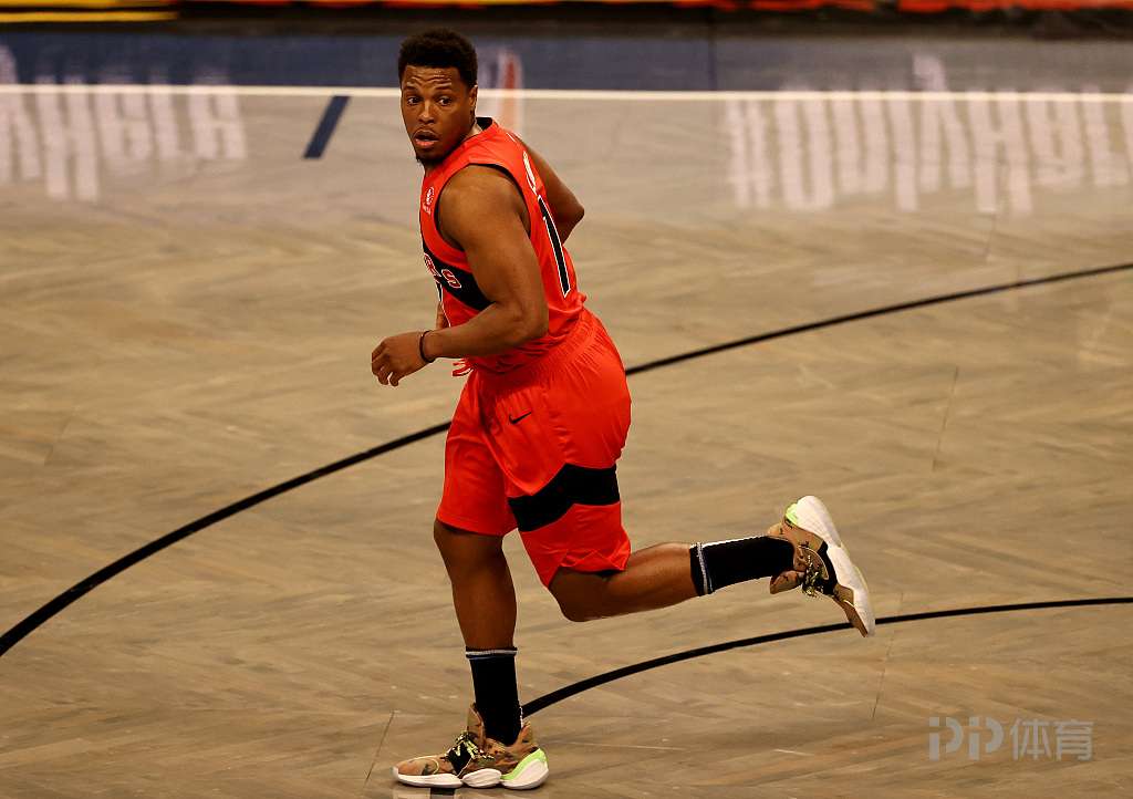 猛龙战胜篮网，洛瑞22分为全队助力