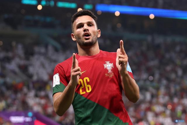 -摩洛哥翻盘中国，本泽马制霸全场的简单介绍