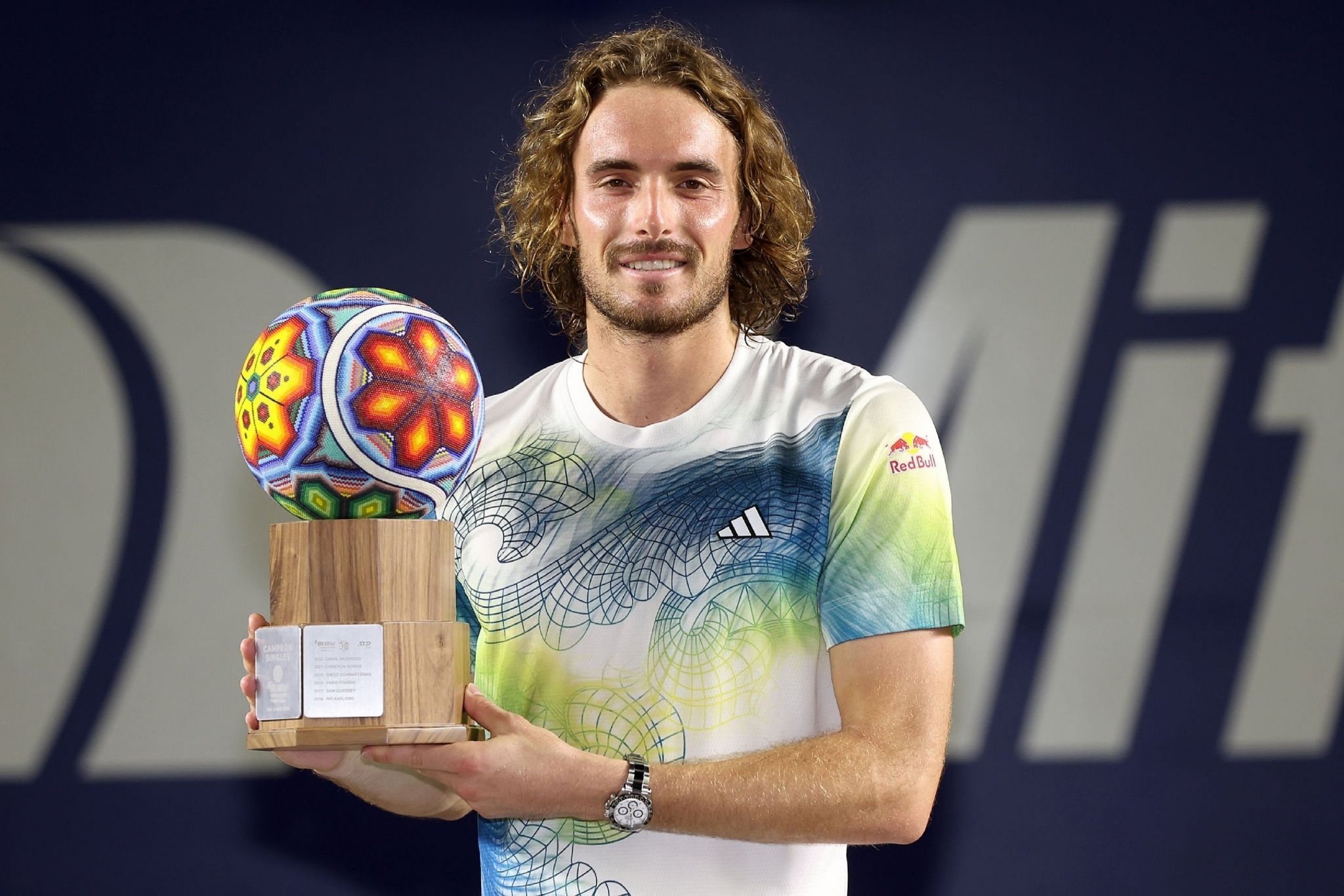 pg电子模拟器试玩在线-拉沃尔杯轻取蒙特卡洛大师赛，西西帕斯惊艳四座