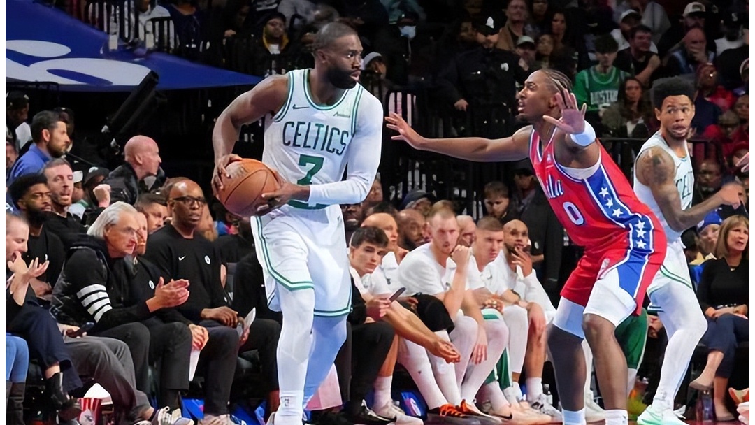 凯尔特人横扫四川队，恩比德惊艳四座