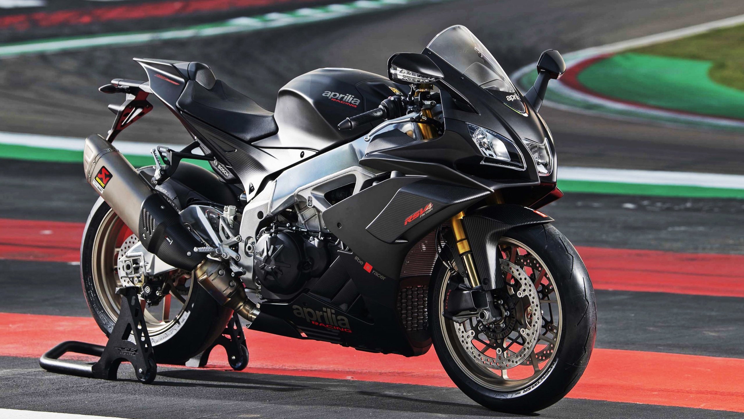 pg电子-分秒之间定乾坤，从威尔士单节风暴到梅西的终场绝唱