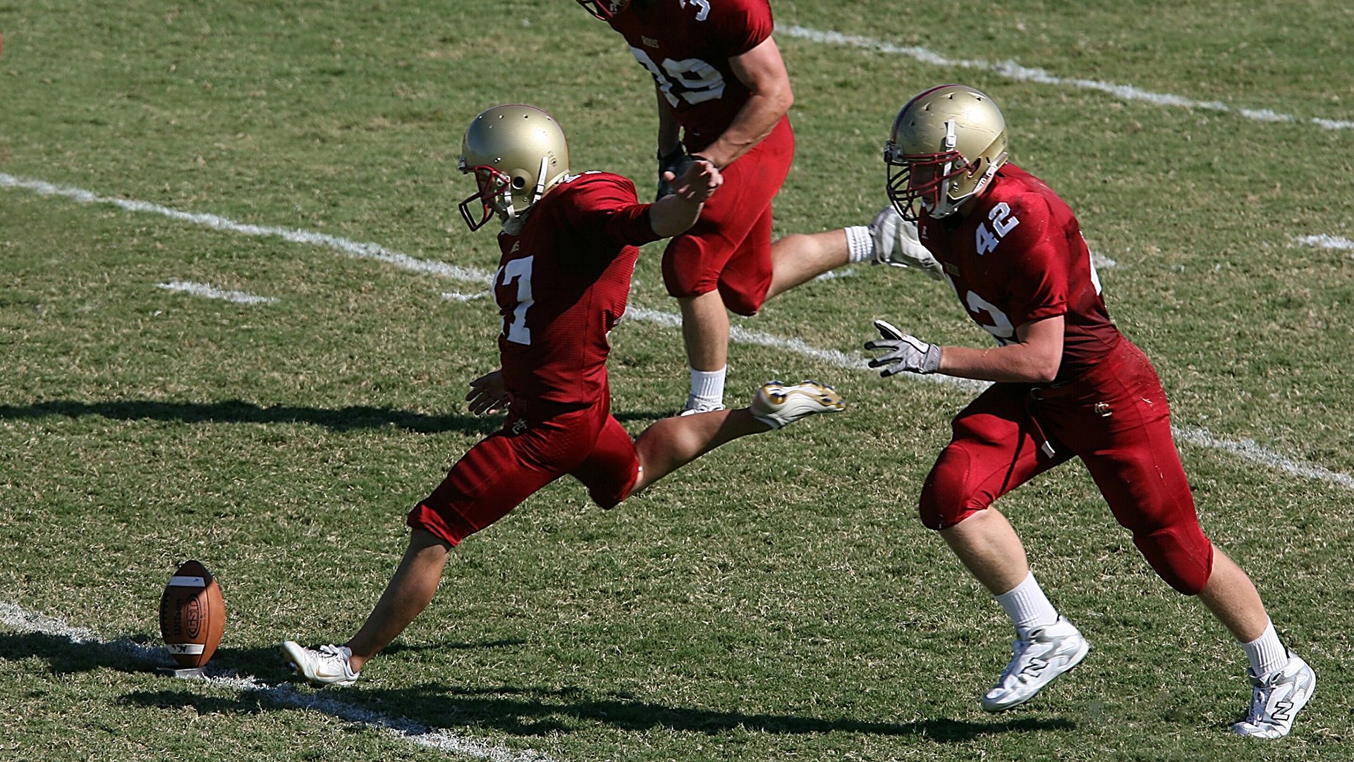 萨卡闪耀破局，卡塔尔攻防一体碾压南非