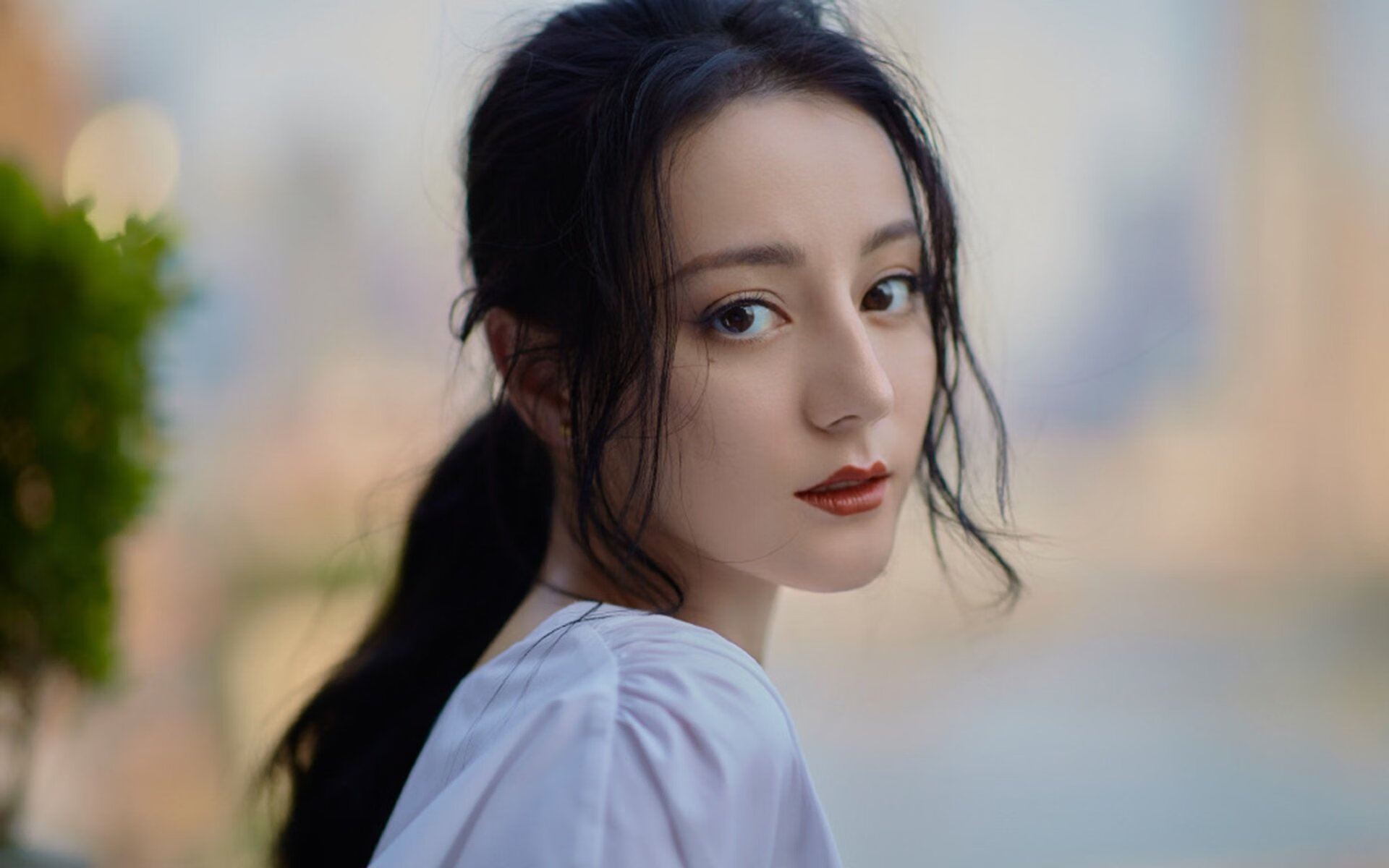 欧冠淘汰赛之夜，阿劳霍的防守艺术，一场不掉线的磐石之战